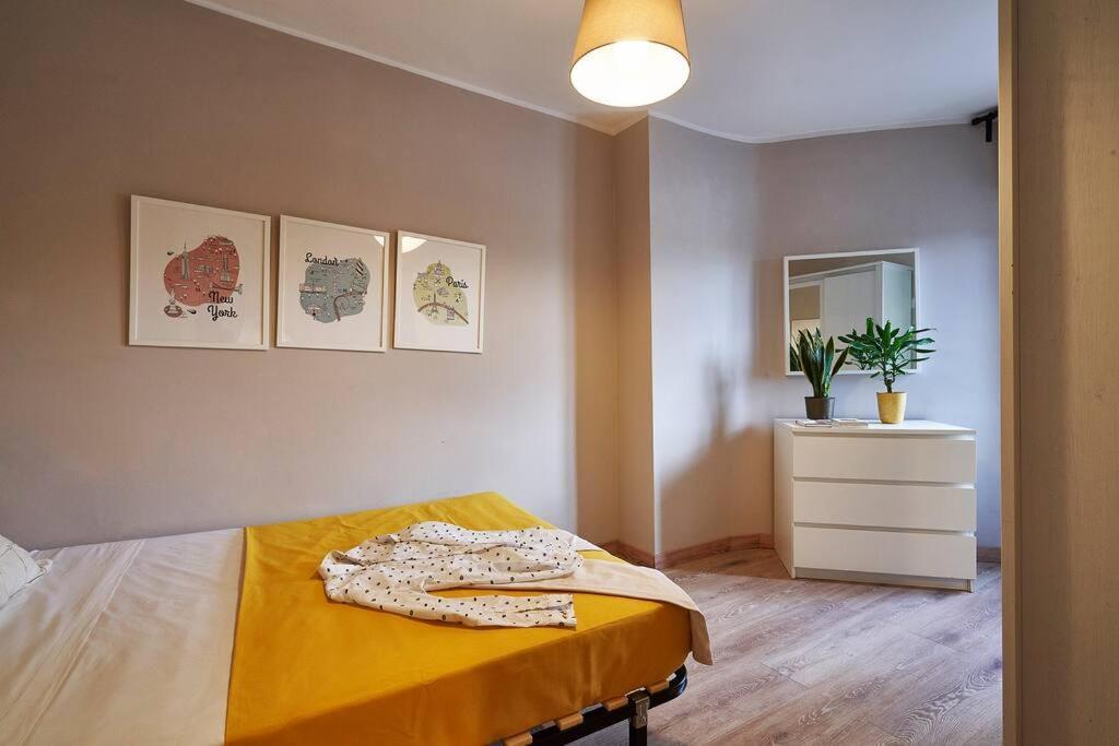 Bebarceloner Sant Andreu Apartments - 3 Bedrooms المظهر الخارجي الصورة