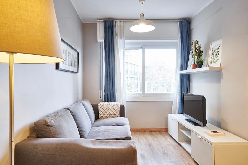 Bebarceloner Sant Andreu Apartments - 3 Bedrooms المظهر الخارجي الصورة