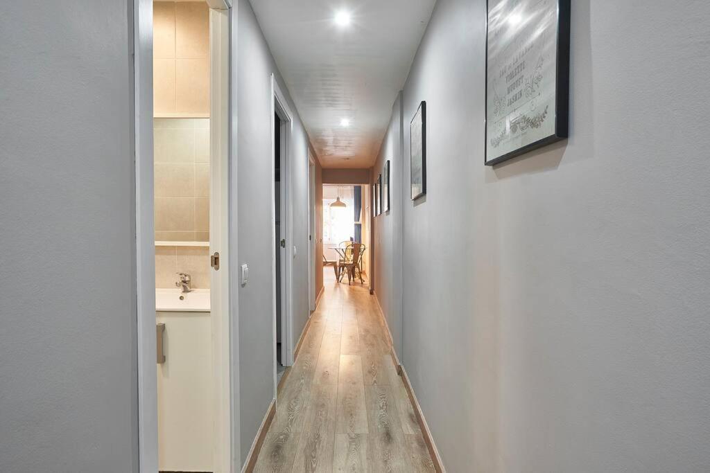 Bebarceloner Sant Andreu Apartments - 3 Bedrooms المظهر الخارجي الصورة